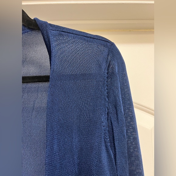 White House Black Market Open Caridigan - Picture 4 of 7